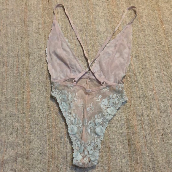 Lace Onsie - Picture 3 of 3